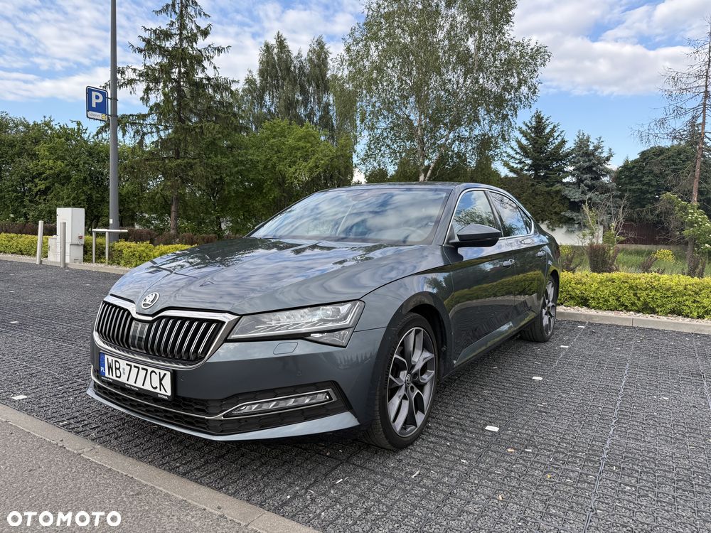 Skoda Superb 2.0 TDI SCR Style DSG - 10