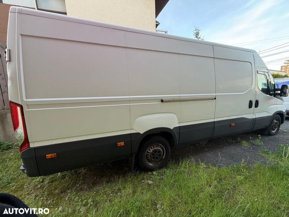Iveco Daily  maxi van 3.0 - 8