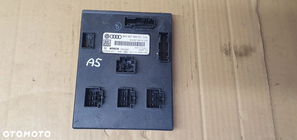 Moduł sterownik komfortu Audi A4 B8 A5 8K0907063DJ - 1