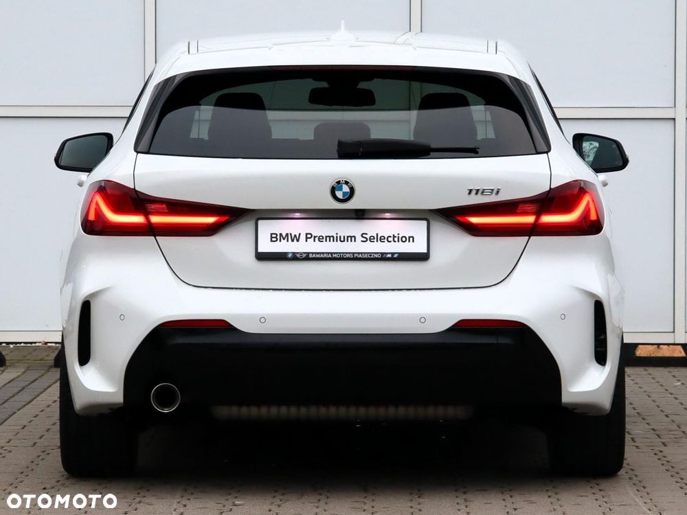 BMW Seria 1 - 11