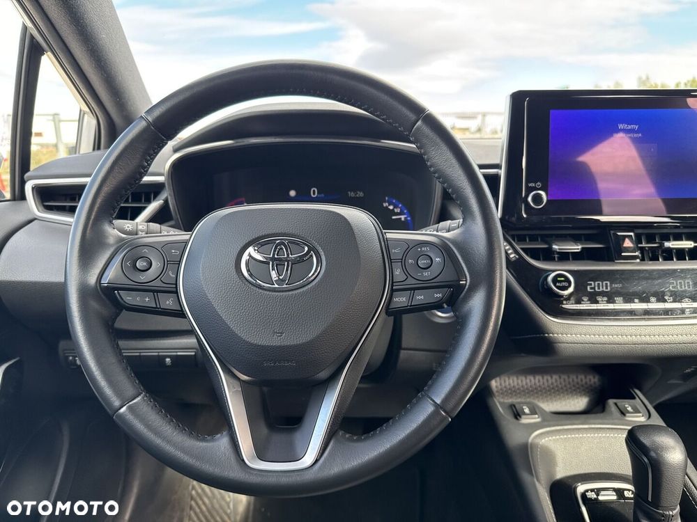 Toyota Corolla - 13