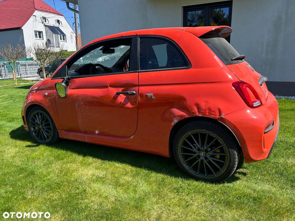 Abarth 695C 1.4 T-Jet 16v MTA - 3