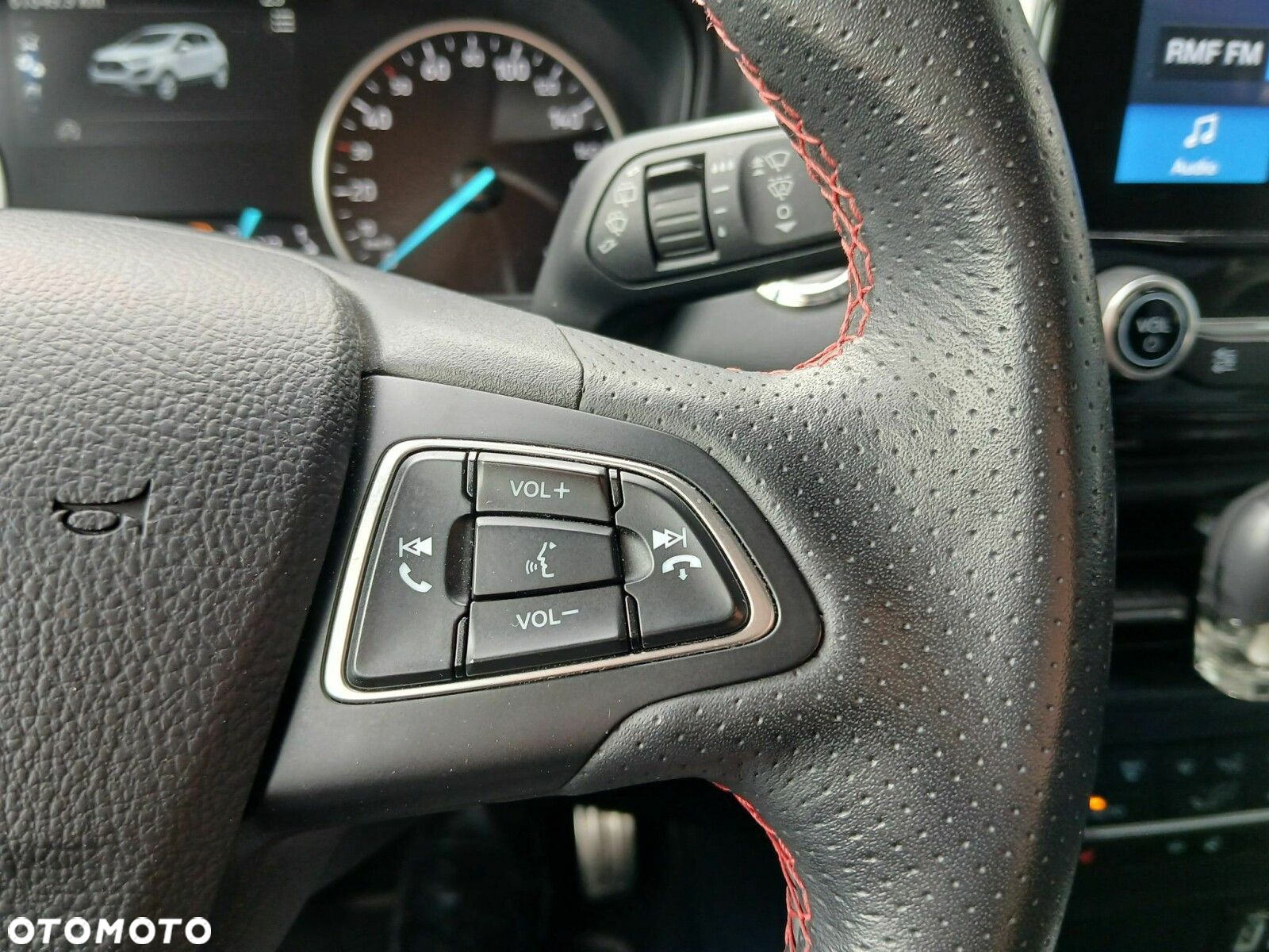 Ford EcoSport - 18