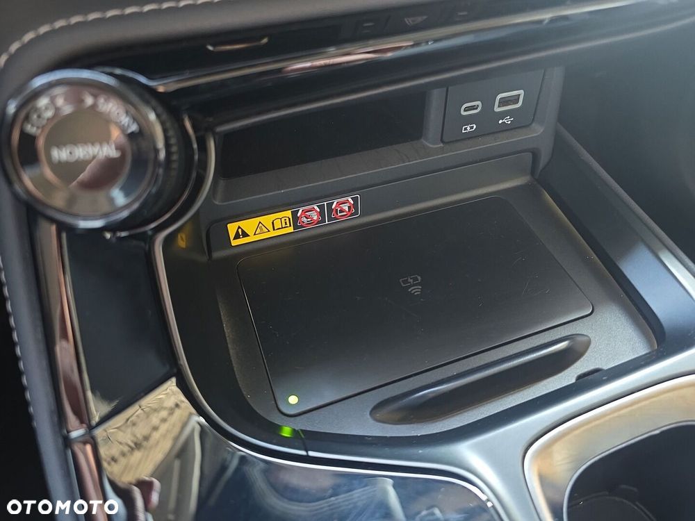 Lexus NX 350h Prestige 2WD - 24