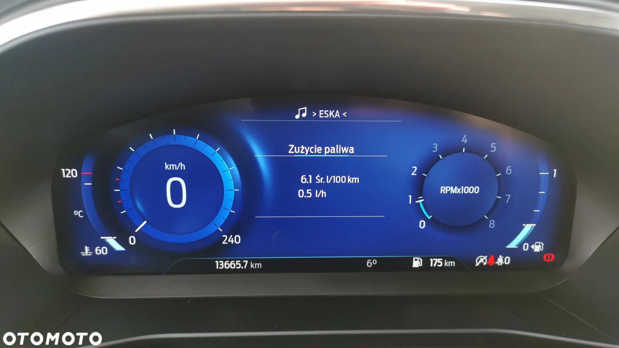 Ford Focus 1.0 EcoBoost Titanium X - 15