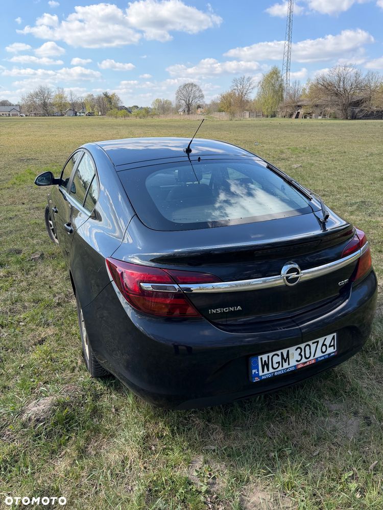 Opel Insignia 2.0 CDTI - 8