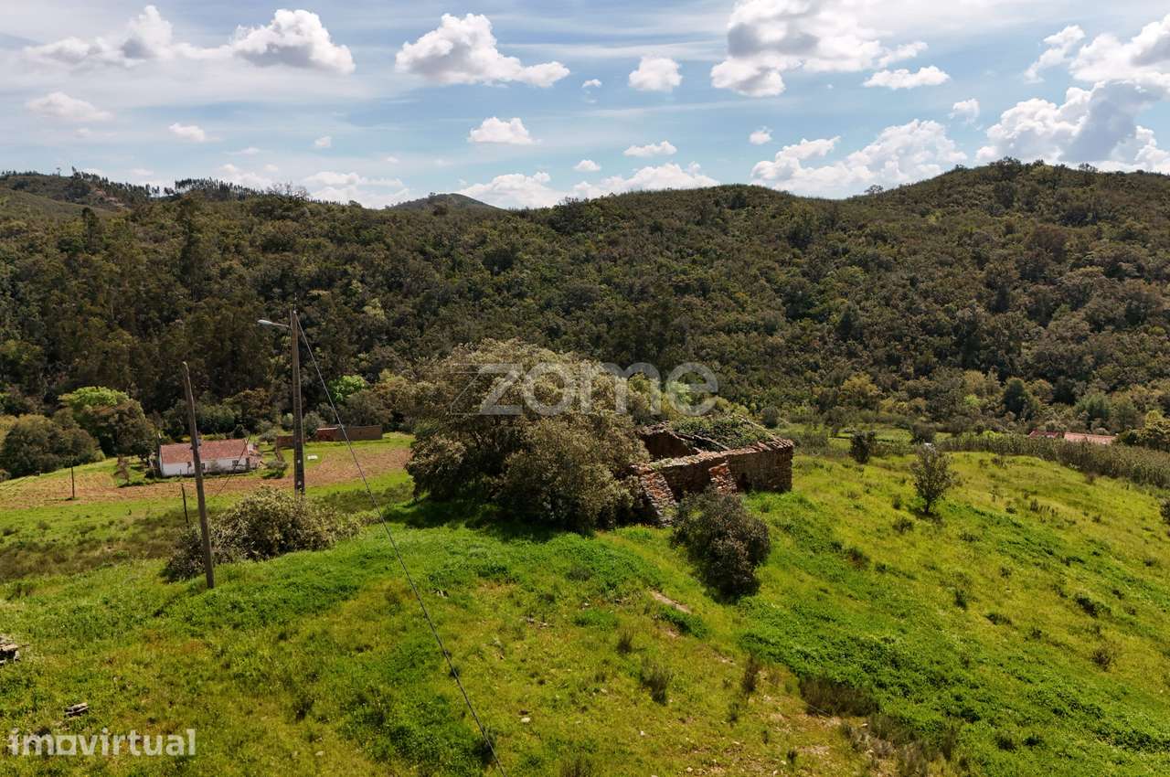 Terreno de 23 Ha com sobreiros e Ruína em Tramagueira, Pereiras-Gare - Grande imagem: 3/15