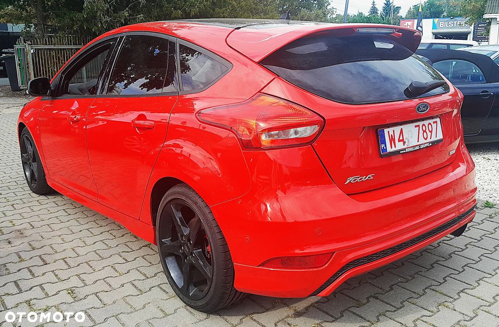 Ford Focus 1.5 EcoBoost Start-Stopp-System ST-Line - 6