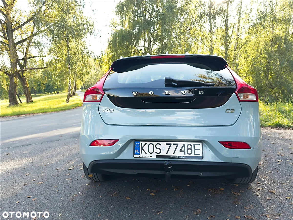 Volvo V40 D2 Drive-E Momentum - 6