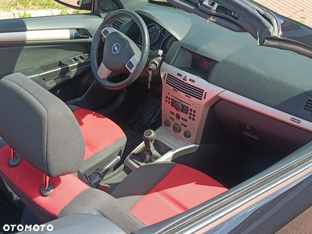 Opel Astra - 35