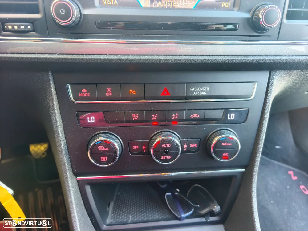 SEAT Leon ST 2.0 TDI FR S/S - 8