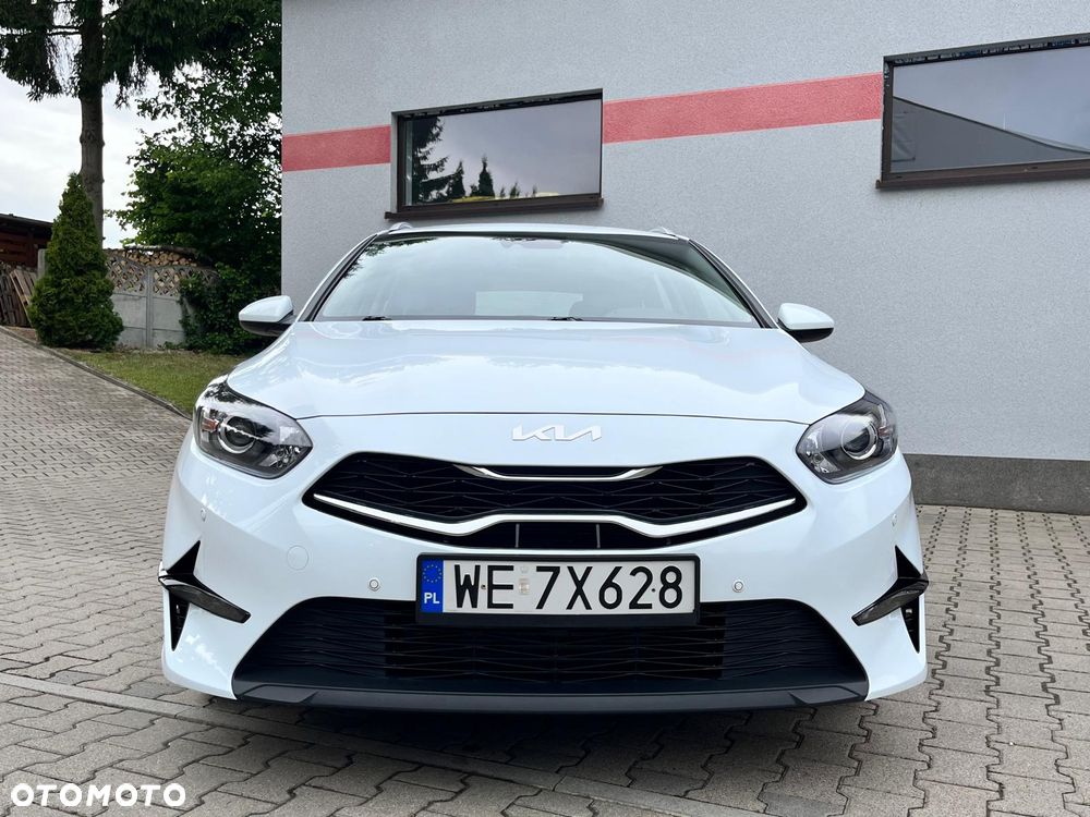 Kia Ceed 1.5 T-GDI M - 2
