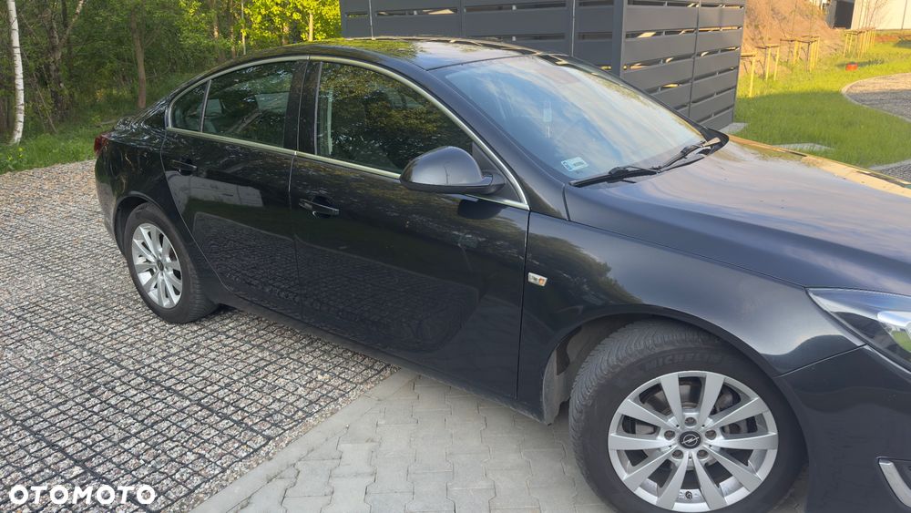 Opel Insignia 1.6 T Edition S&S - 4