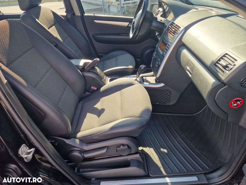 Mercedes-Benz A 180 - 11
