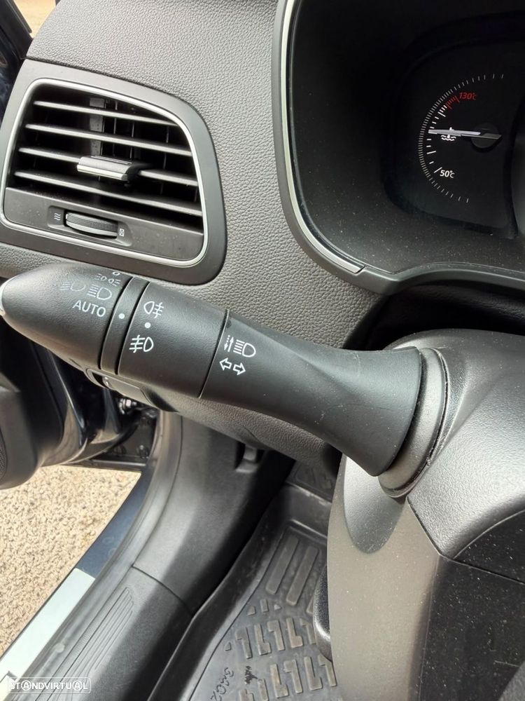 Renault Mégane 1.2 TCE Limited - 55