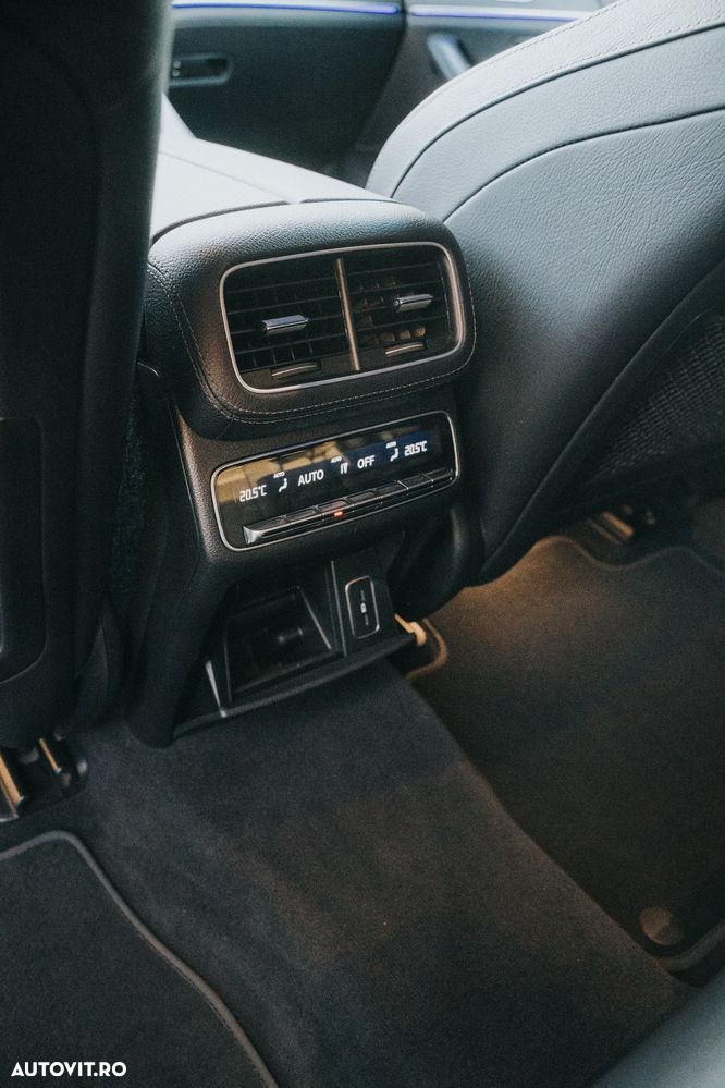 Mercedes-Benz GLE 400 d 4MATIC - 29