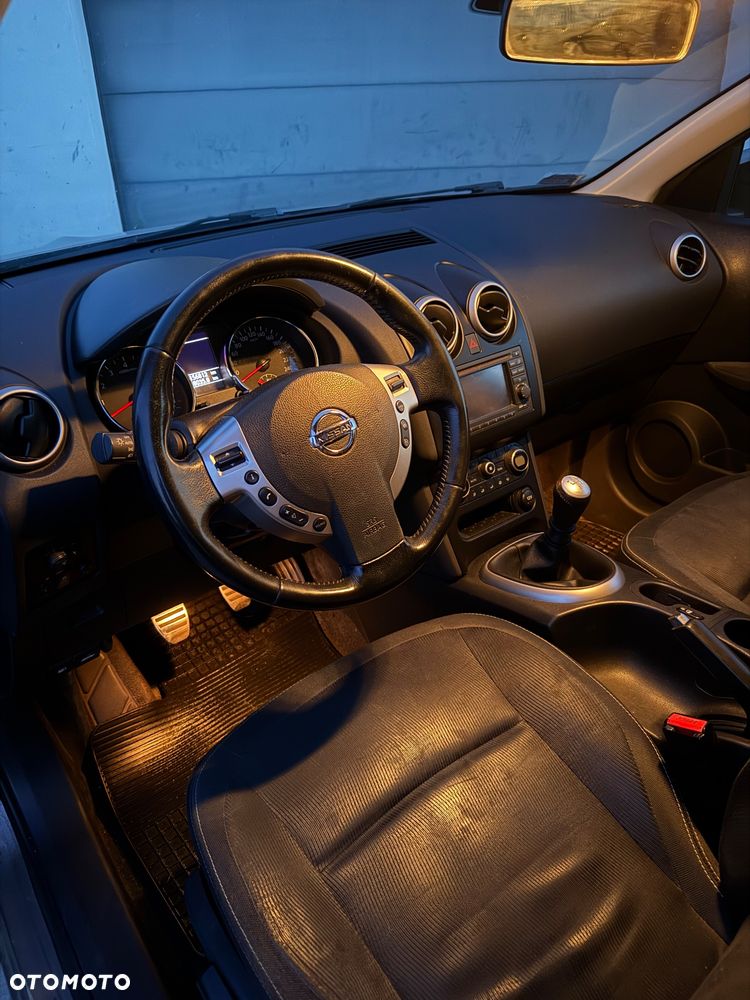Nissan Qashqai - 5