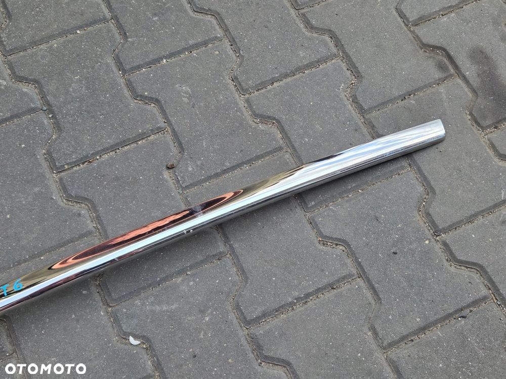 VW T6 listwa ozdobna klapy tył CHROM - 3