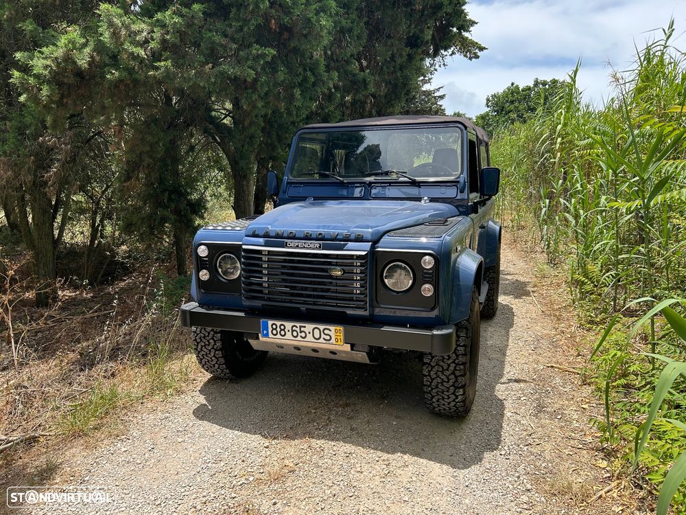 Land Rover Defender 90 2.5 Td5 Soft Top - 6