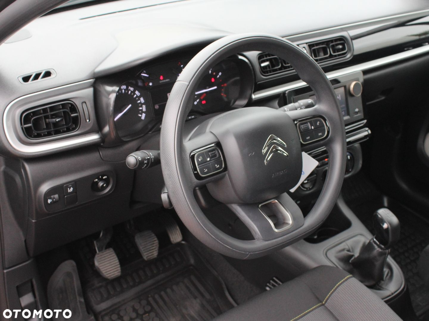 Citroën C3 1.2 PureTech Plus - 2