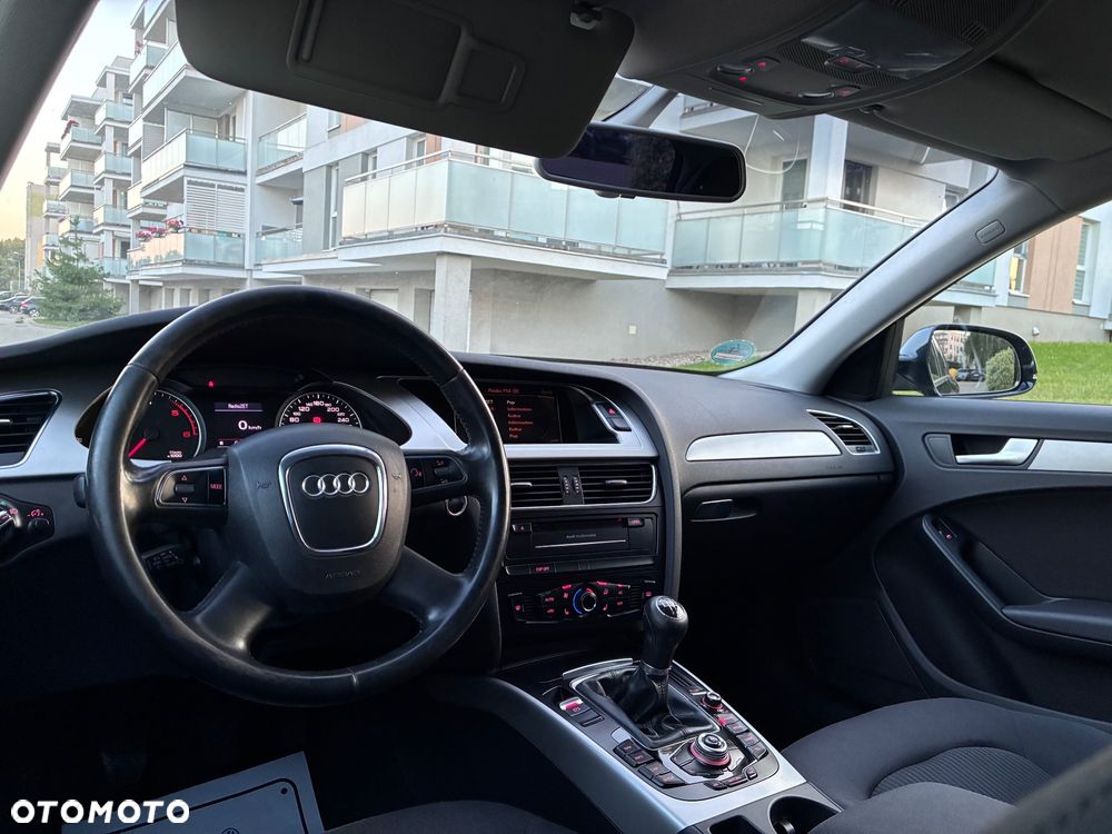 Audi A4 Avant - 12