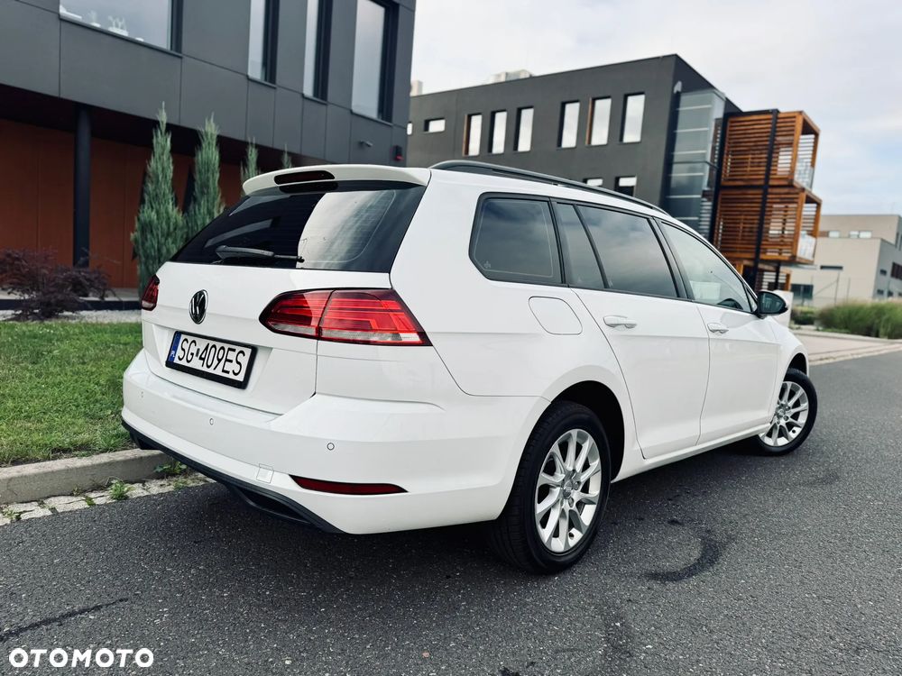 Volkswagen Golf 1.6 TDI (BlueMotion Technology) Trendline - 16