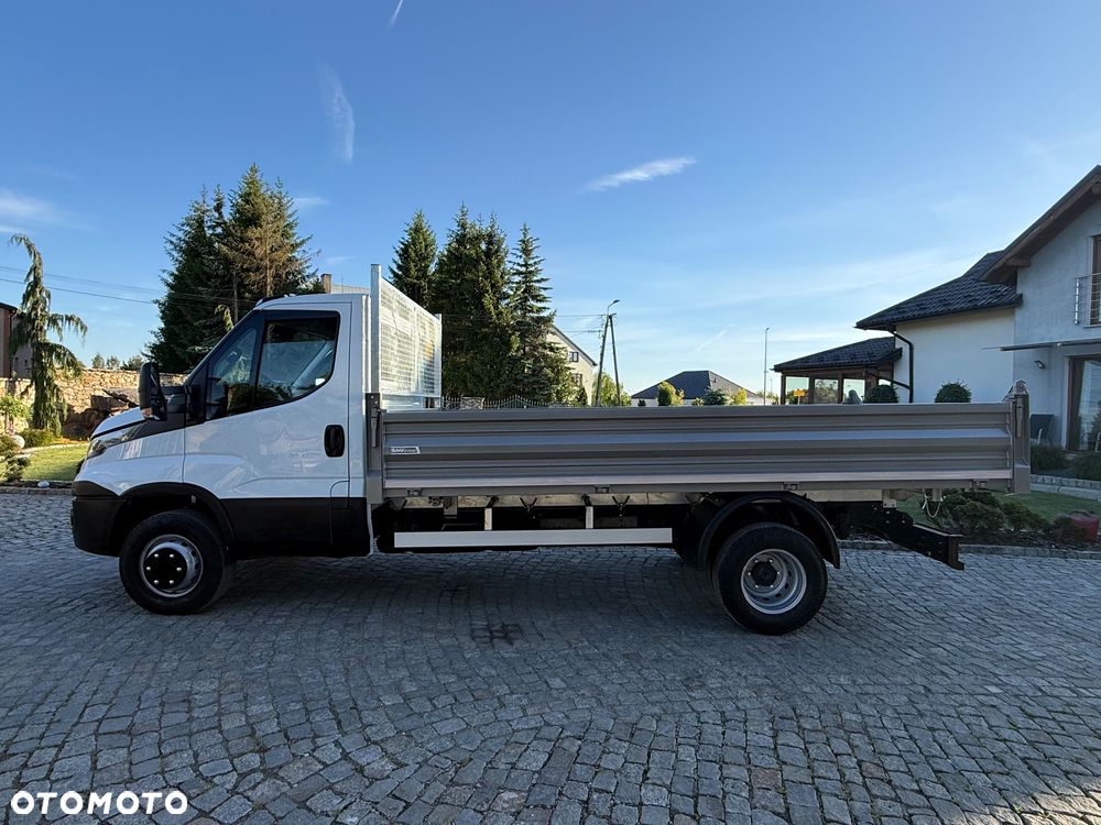 Iveco 72C18 35C15 50C15 - 11