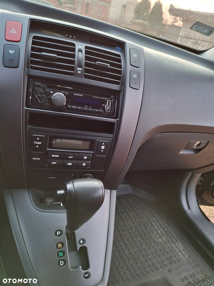 Hyundai Tucson 2.7 GLS - 9