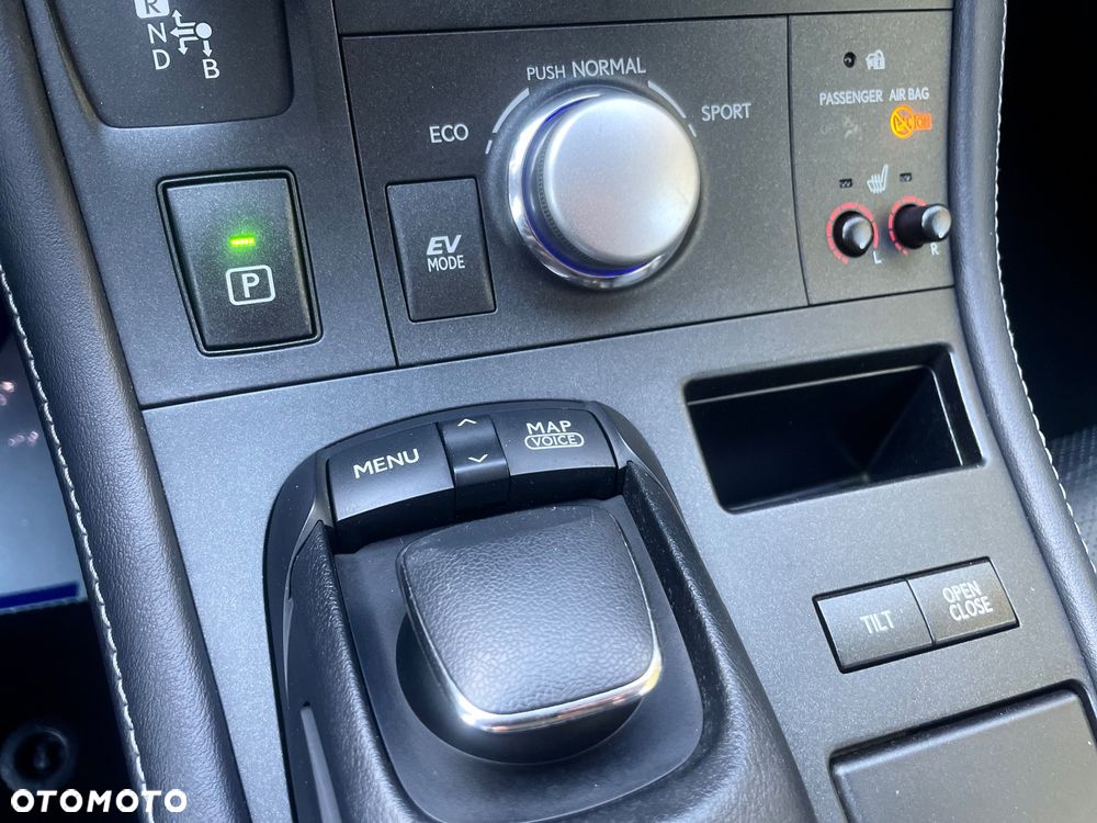 Lexus CT Executive Line - 18