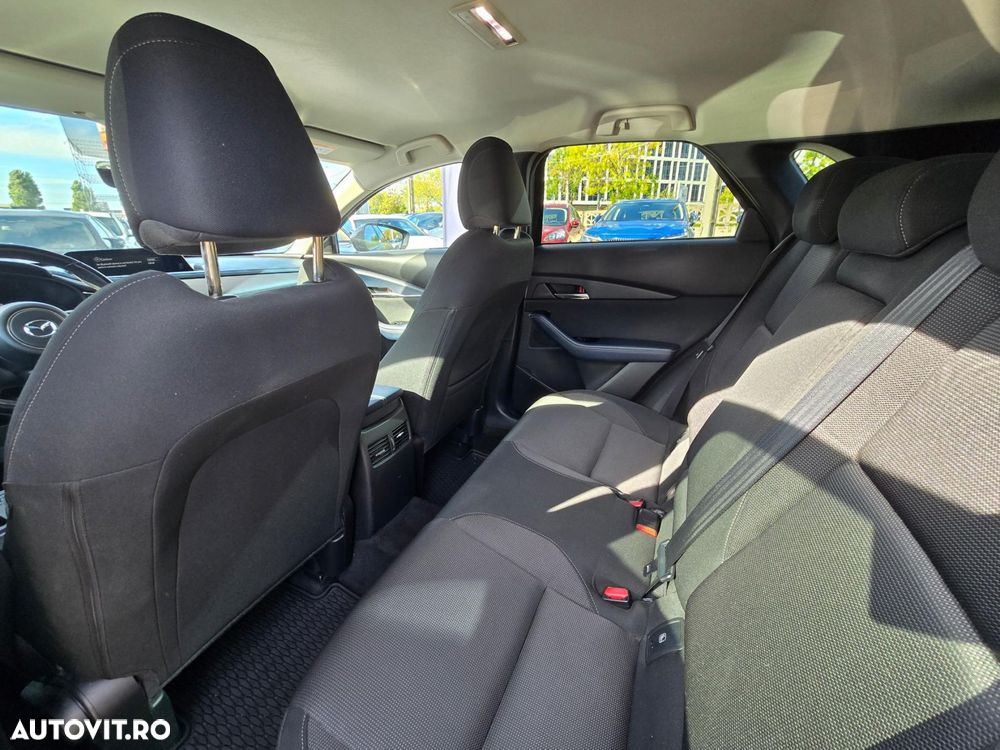 Mazda CX-30 - 32