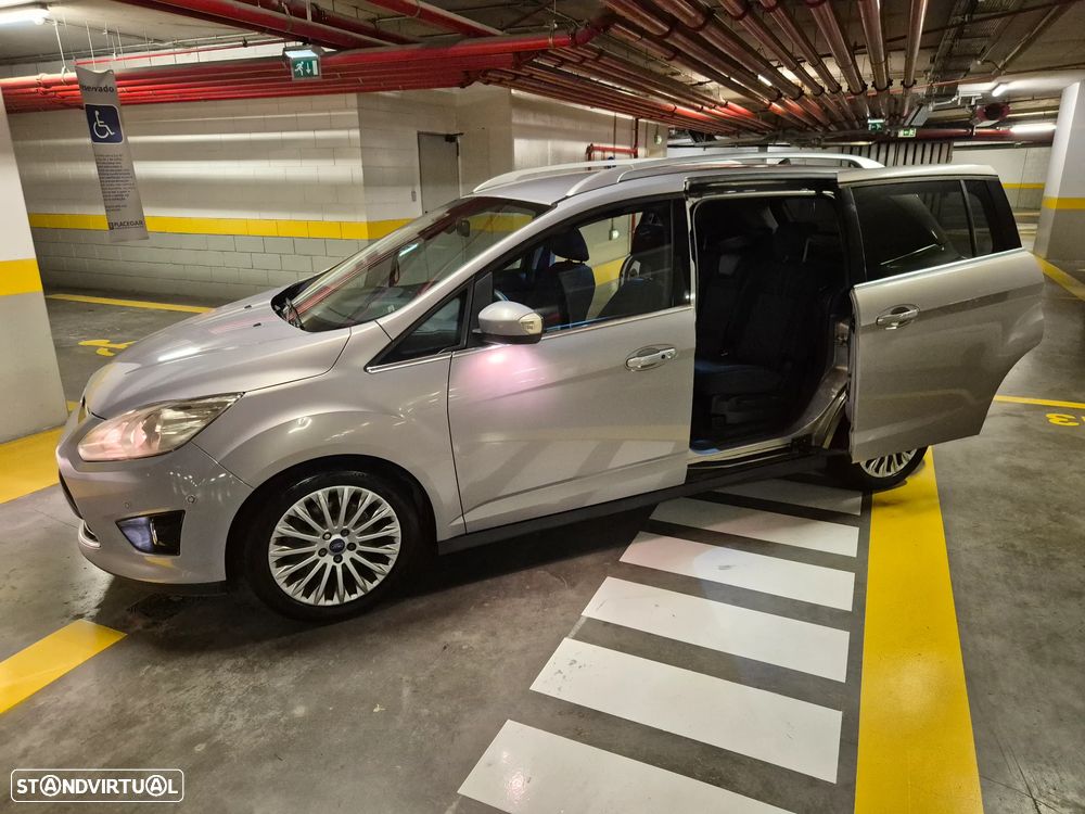 Ford Grand C-Max 1.6 TDCi Titanium - 28