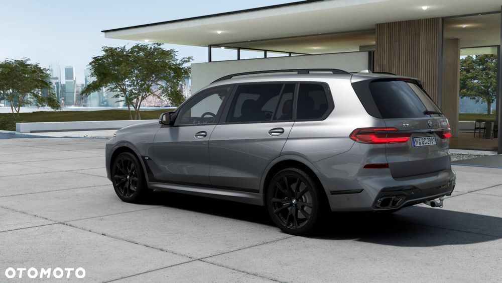 BMW X7 M60i xDrive - 3
