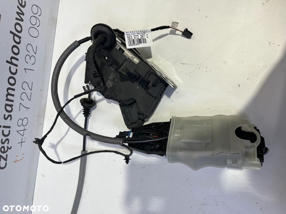 KLAMKA PRZÓD PRZEDNIA PRAWA DRZWI SKODA OCTAVIA IV  5E3972297C - 4