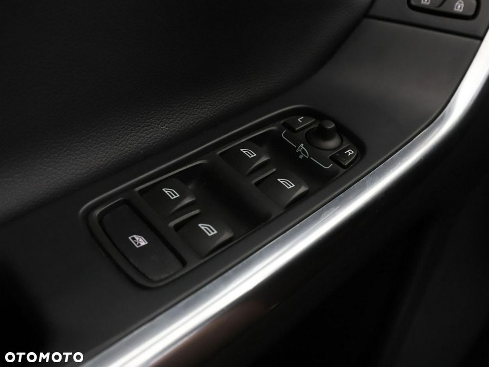 Volvo XC 60 - 34