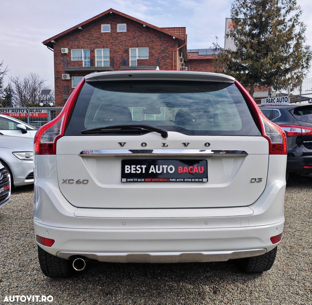 Volvo XC 60 D3 Geartronic Momentum - 3