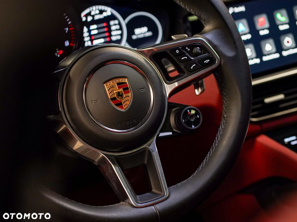 Porsche Cayenne - 19