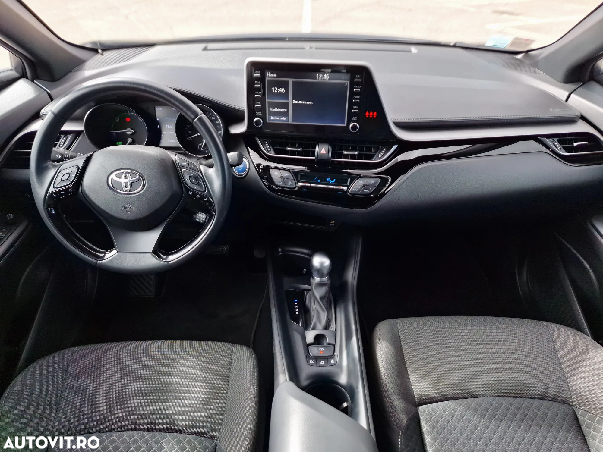 Toyota C-HR - 12