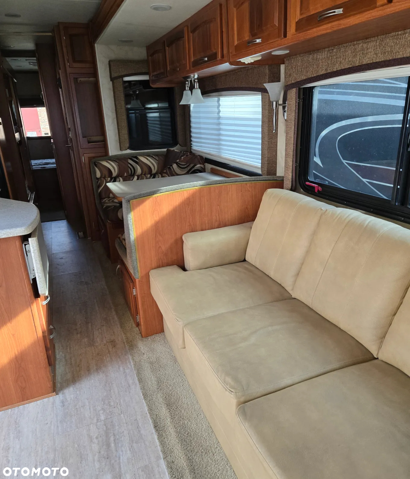 Ford F53 Amerykański Kamper Monaco Monar 34SBD - 8