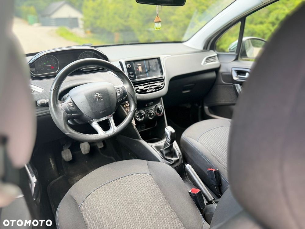 Peugeot 208 PureTech 82 Start & Stop Style - 7