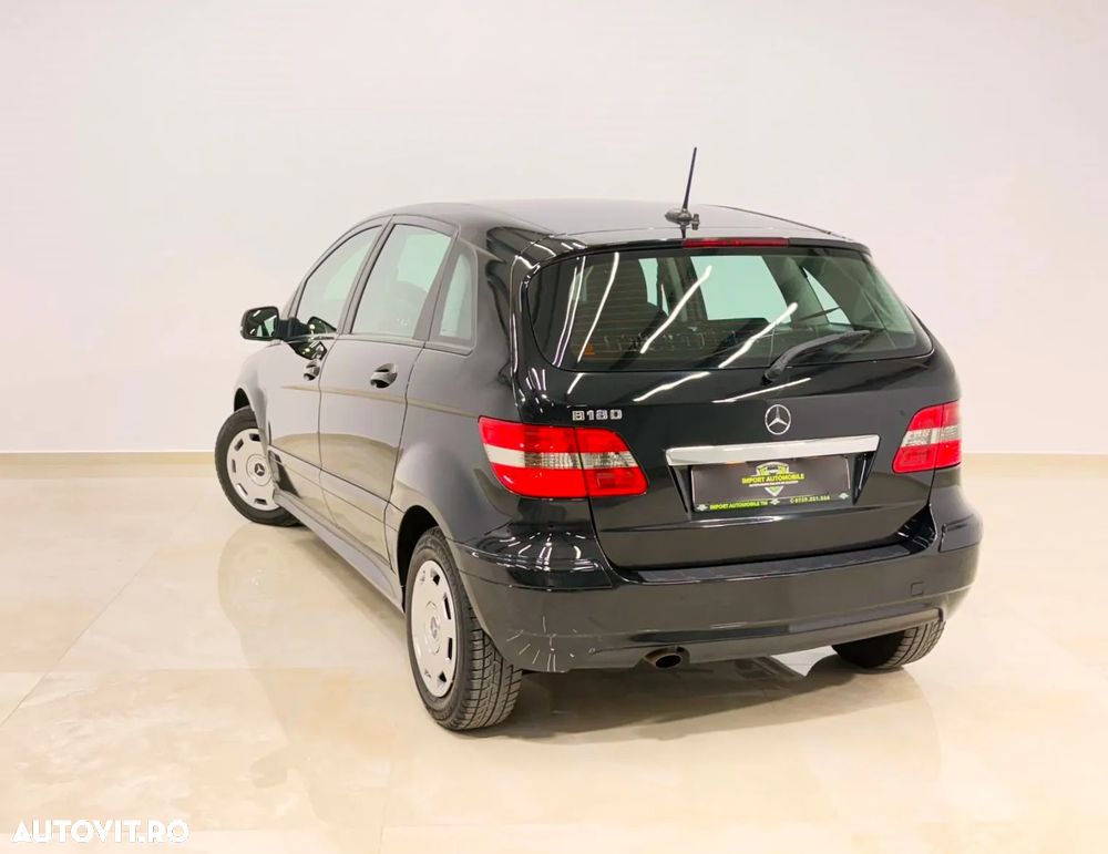 Mercedes-Benz B 170 Autotronic - 16