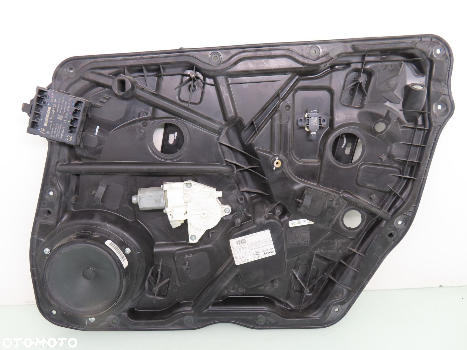 PODNOŚNIK SZYBY PRAWY PRZEDNI MERCEDES-BENZ GLE W166 A1667201202 - 1