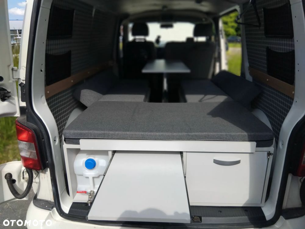 Volkswagen Transporter - 25