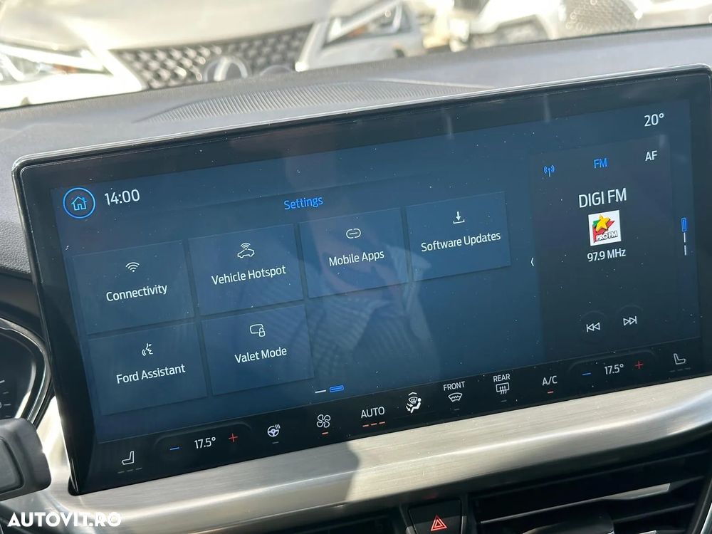 Ford Focus 1.0 EcoBoost MHEV Titanium X - 25