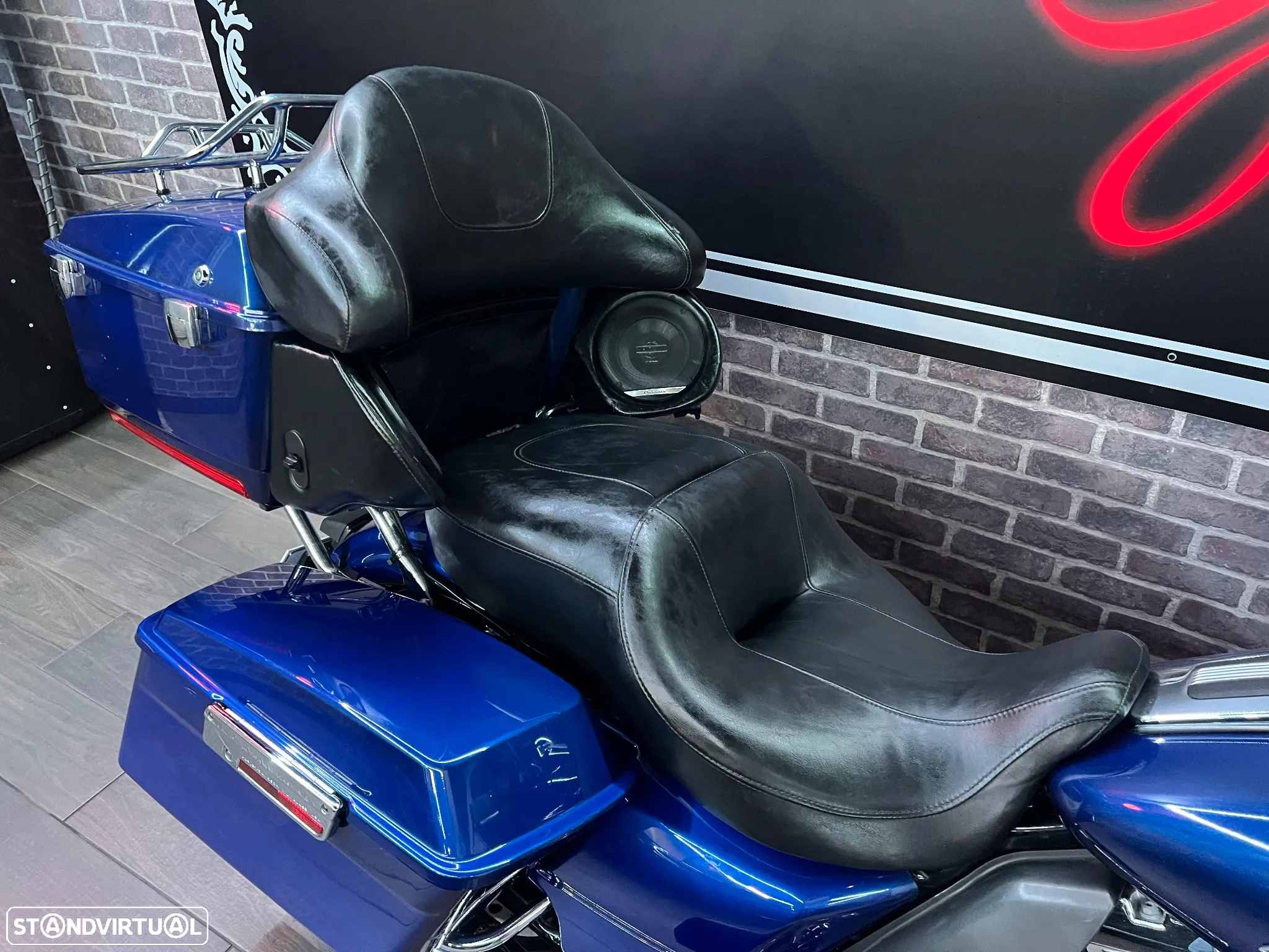 Harley-Davidson FLHTCU ROAD GLIDE - 4