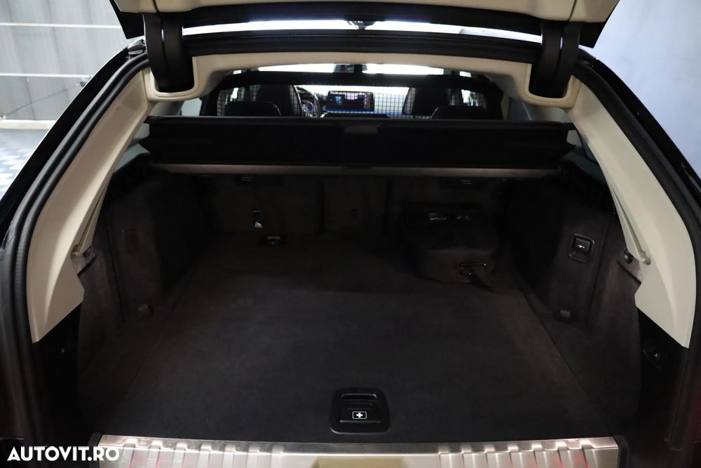 BMW Seria 5 530e Touring Aut. Luxury Line - 26