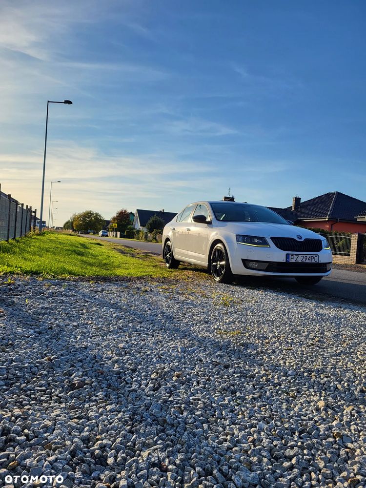 Skoda Octavia 2.0 TDI Style - 2