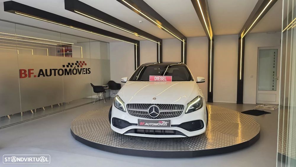 Mercedes-Benz A 200 d AMG Line - 11