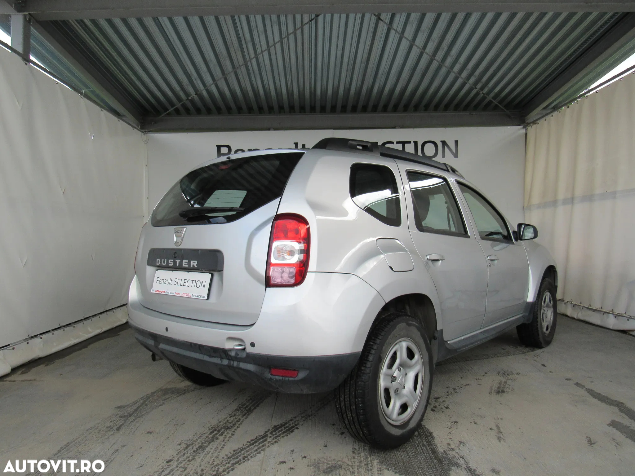 Dacia Duster 1.5 dCi 4x2 Laureate - 2