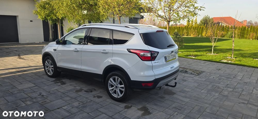 Ford Kuga - 9
