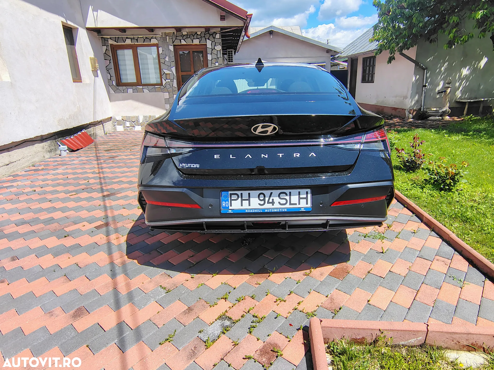 Hyundai Elantra 1.6 l 123 CP CVT Highway - 3